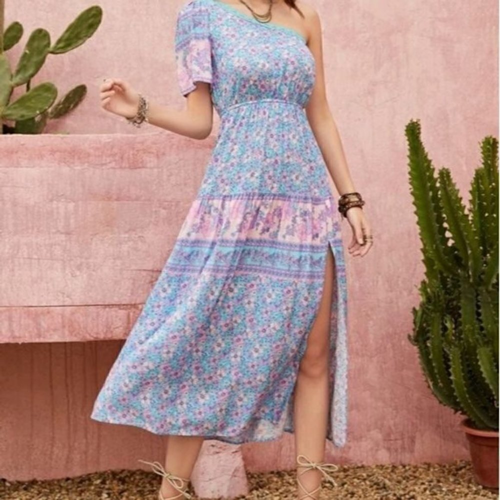 Bohemian Floral Contrast Lace Slit Thigh Maxi Dress